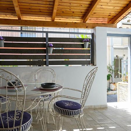 Zen Hut Apartment Kalamata Exterior photo