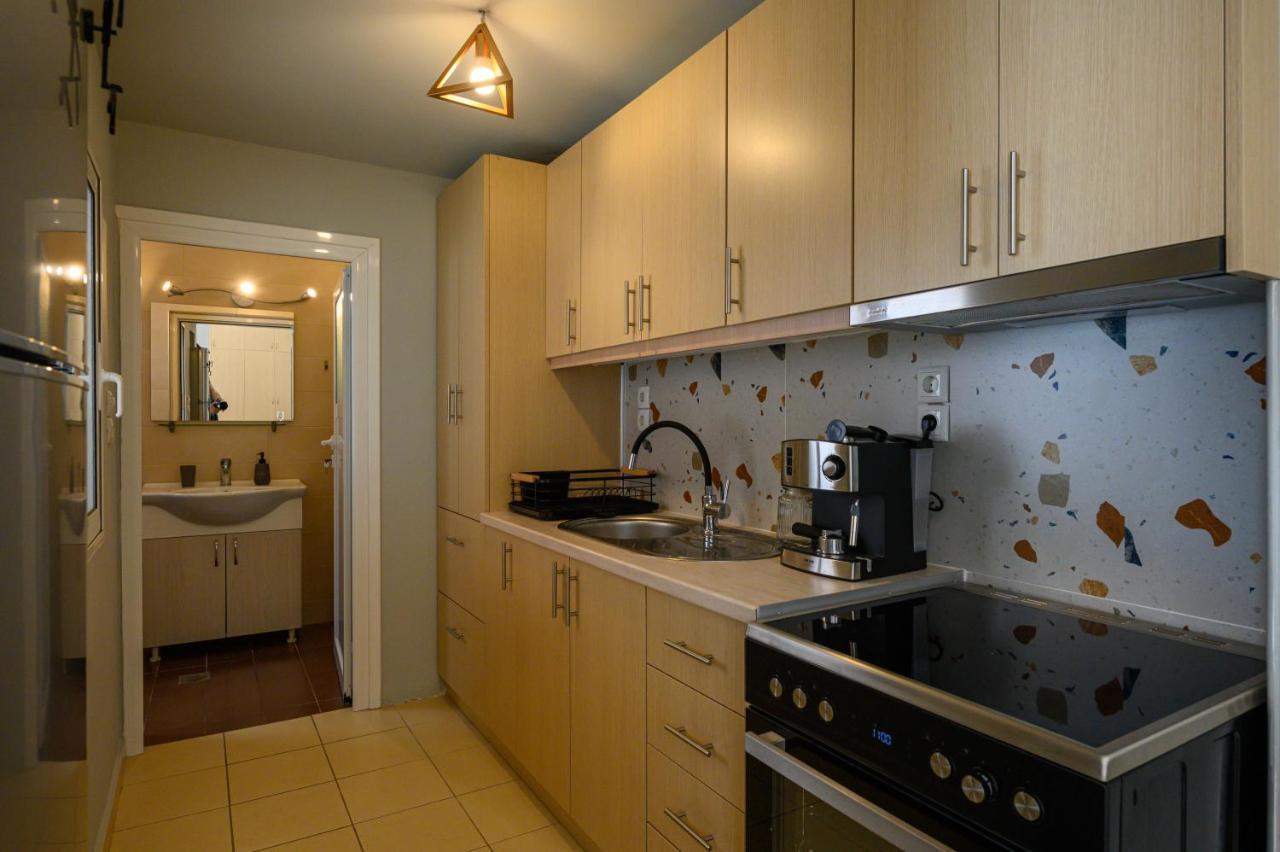 Zen Hut Apartment Kalamata Exterior photo